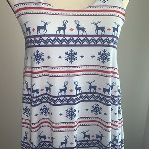 Shinesty reversable dress. Size Medium 🎅🏻🎄